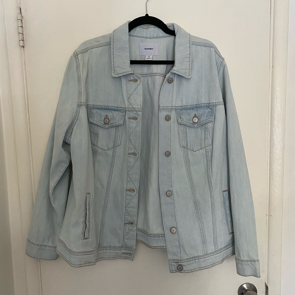 Old Navy light wash jean jacket